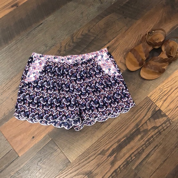 Darling Heartsoul shorts - Picture 2 of 4